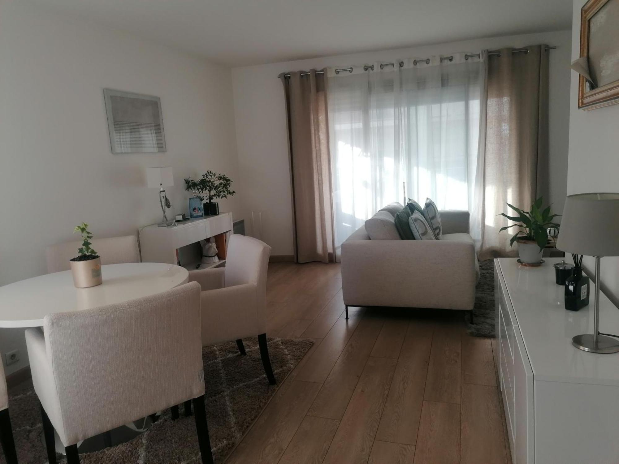 Double Avec Salle De Bain Commune, A 2 Min De La Croisette * Cannes